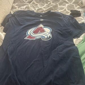 2XL Avalanche MacKinnon shirt
